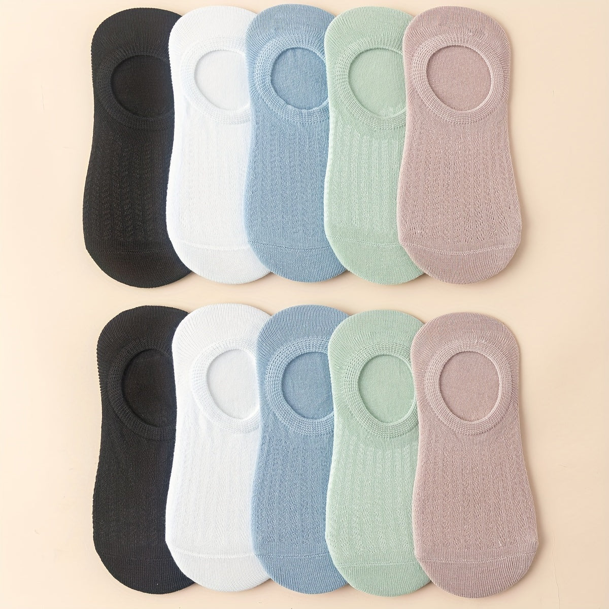 Ayollar uchun bir xil rangli to'rli, tushishdan himoyalovchi qayiq paypoqlari, 5 juft va 10 juft kabi turli spetsifikatsiyalarda.