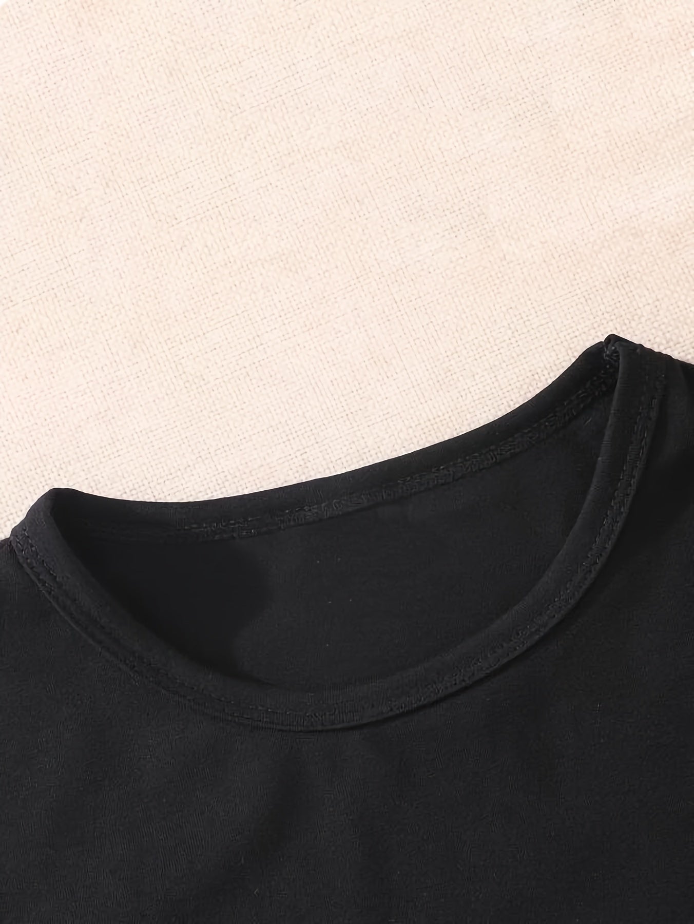 Girls' Summer Cotton Crew Neck T-Shirt with Cartoon Cat Print for Casual Wear