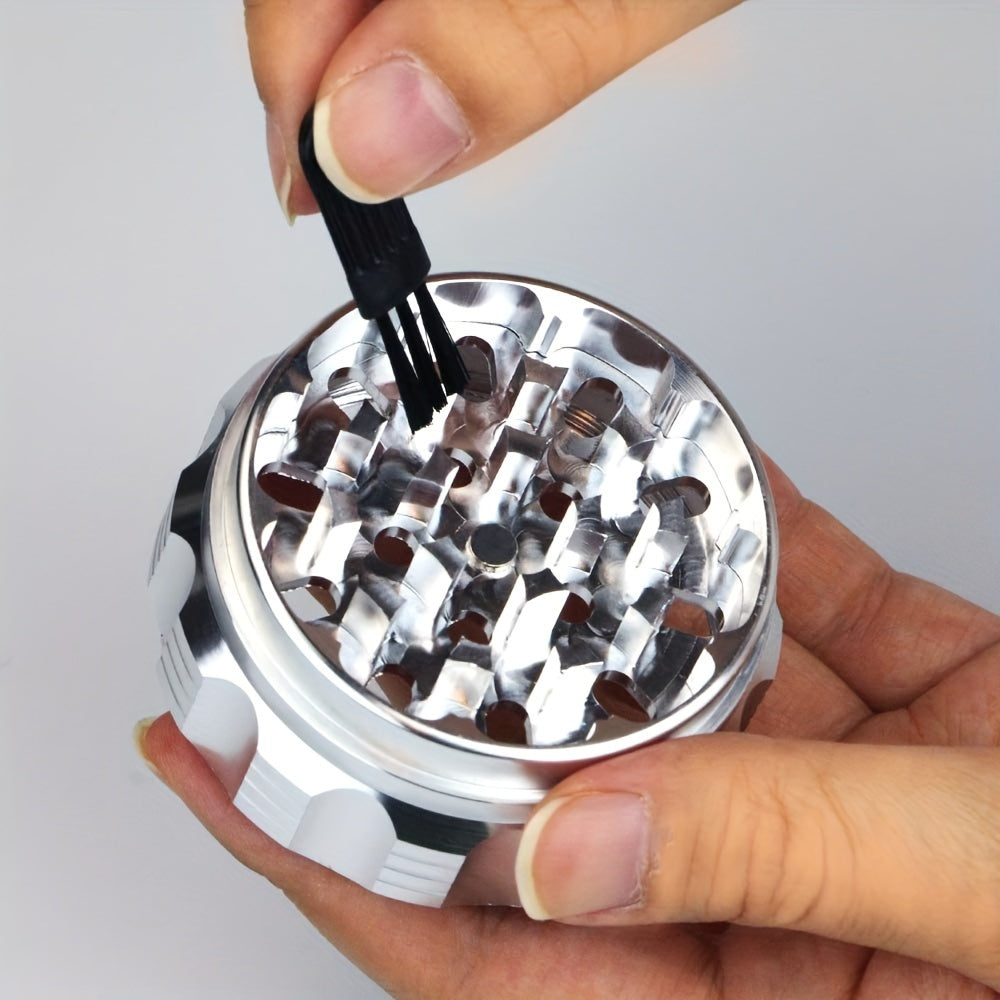 Tegirmon tozalash uchun to'plam - Ushbu to'plam 5 ta qirqish asbobi, 5 ta cho'tka, 1 ta metall qoshiq va ziravorlar tegirmoni uchun 1 ta metall saqlash bankasini o'z ichiga oladi.