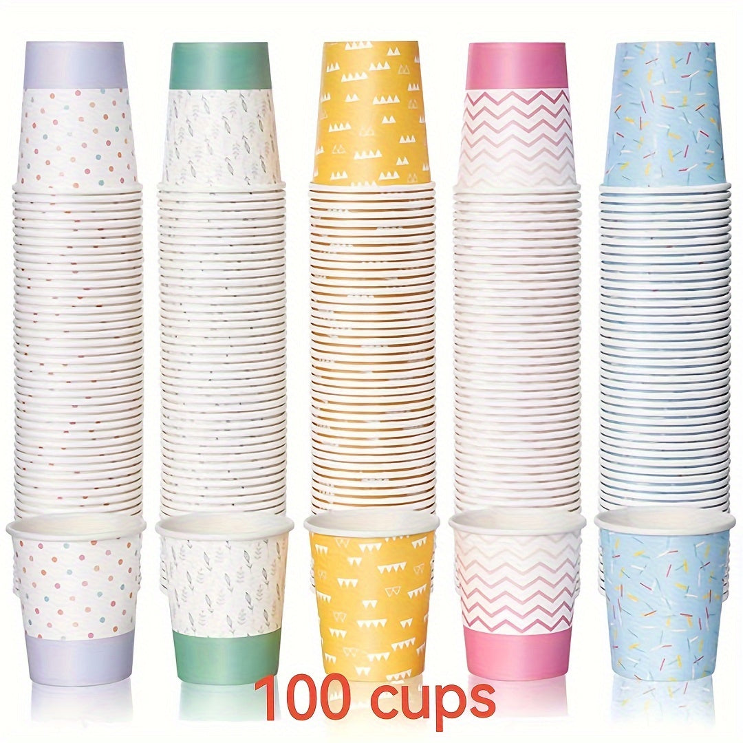 Yuqori sifatli, suv o'tkazmaydigan va BPA-siz 5 untsiya sig'imli bir martalik qog'oz stakanlar. Partiyalar, pikniklar, barbekyu va sayohatlar uchun juda mos keladi. Zamonaviy ko'k va yashil geometrik dizaynga ega.