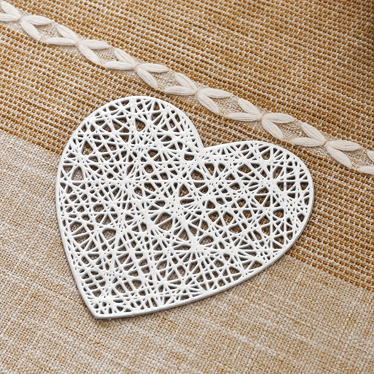 Juego de 2 o 4 posavasos en forma de corazón para bodas de comida occidental y decoración del hogar