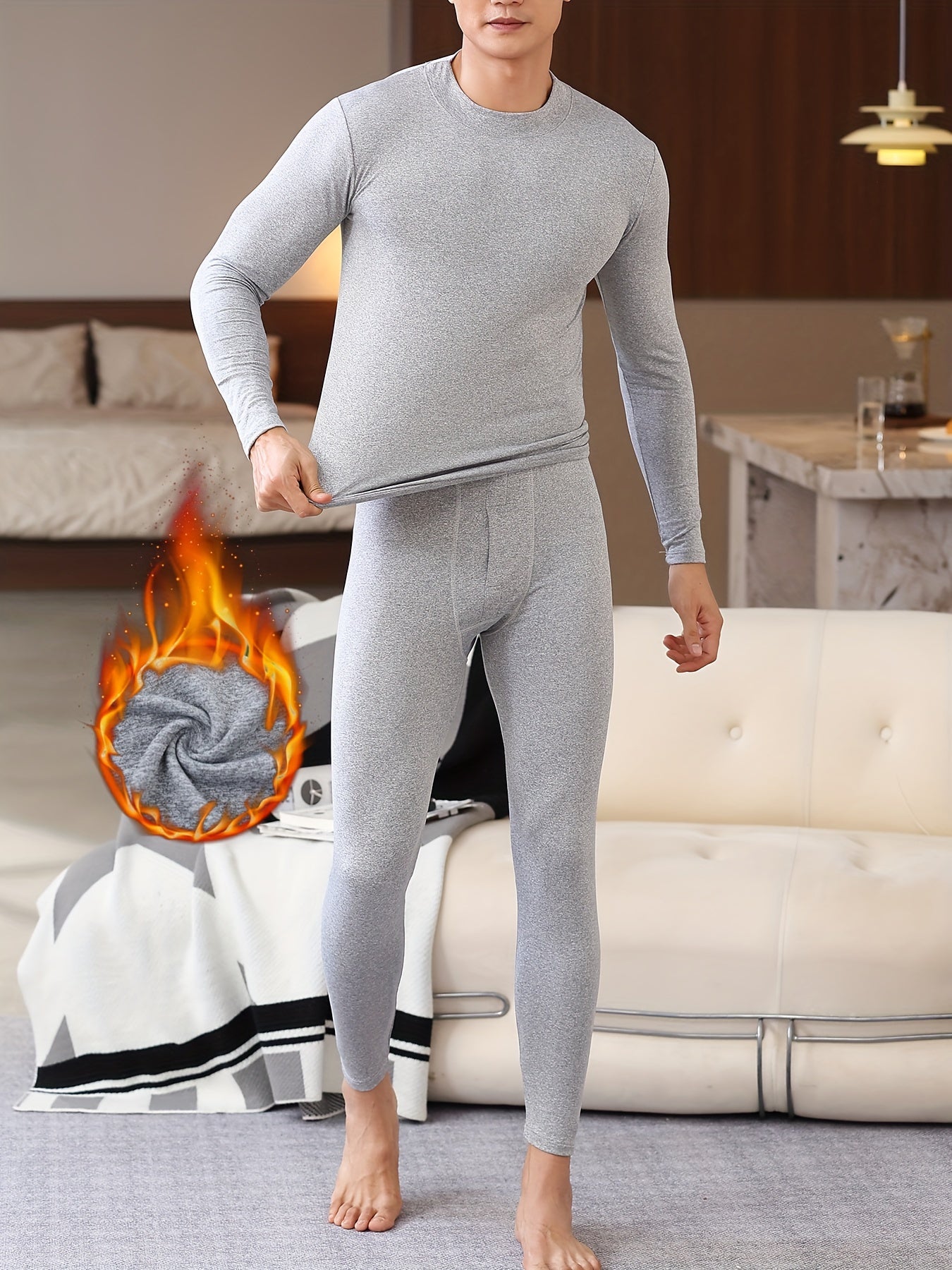 Erkaklar uchun qulay to'quv va velur ichki kiyim to'plami, o'rtacha va kichik yelkalari, uzun yenglari va shimlari bilan, kuz va qish uchun ideal.