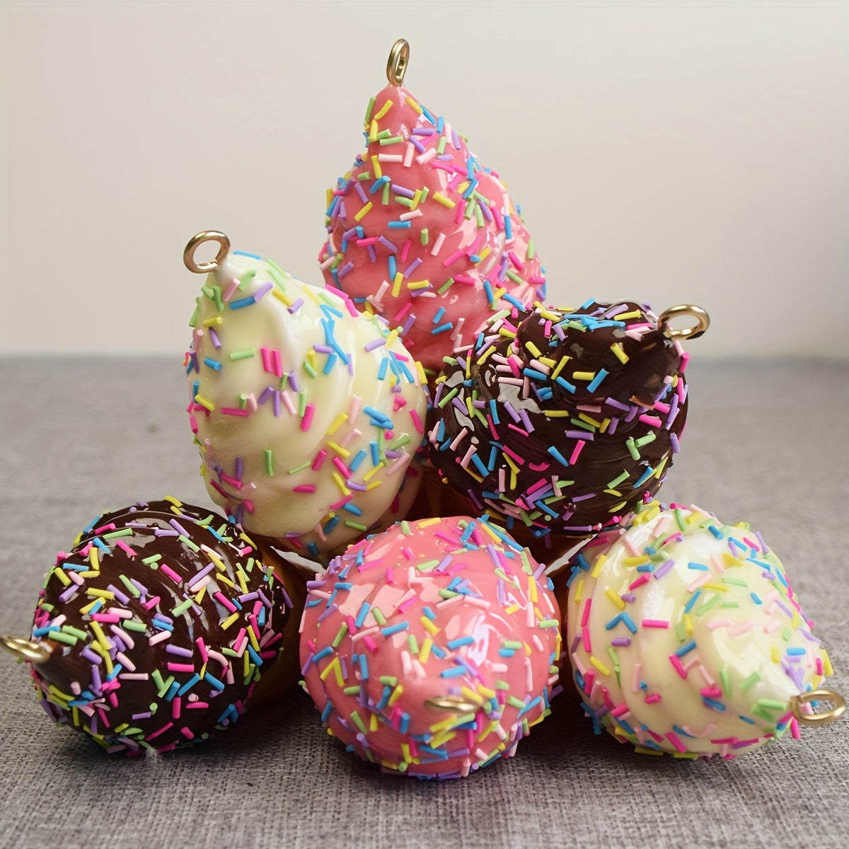 Модель витрины для мороженого из ПВХ, отлично подходит для декора, фотопропсов и оформления комнаты