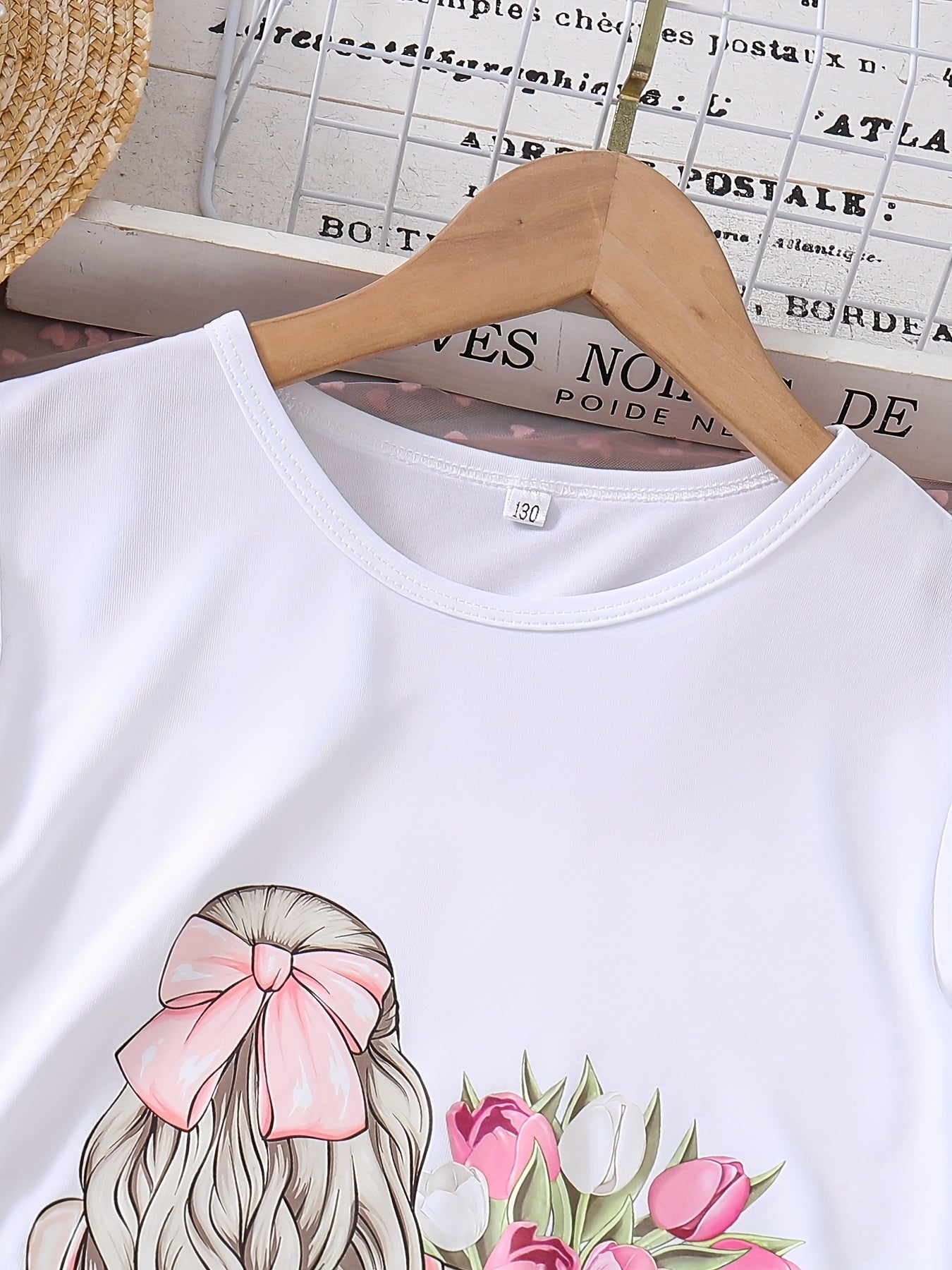 Conjunto de camiseta y falda para niñas con gráfico de dibujos animados para fiestas al aire libre en verano