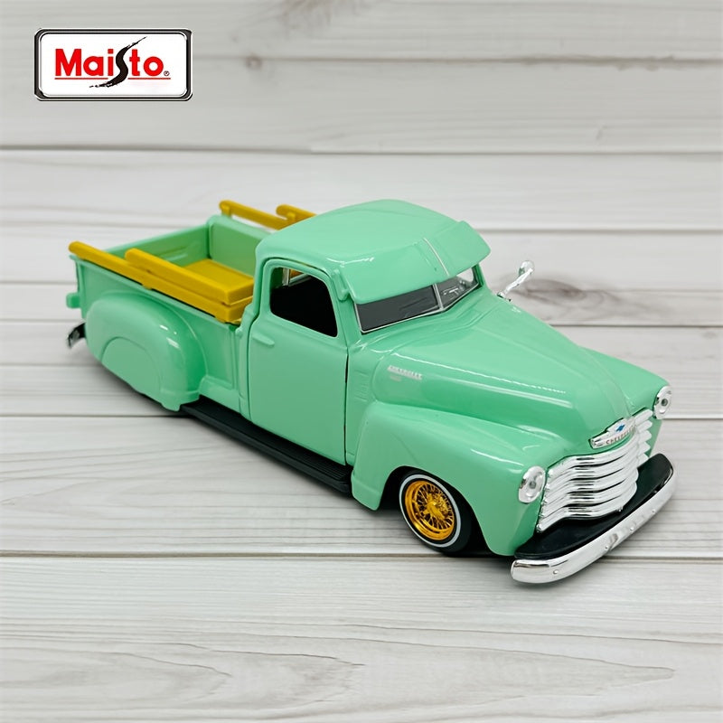 Kids Die-Cast Model Car 1:25 Scale Green Vintage Pickup Truck Aluminum