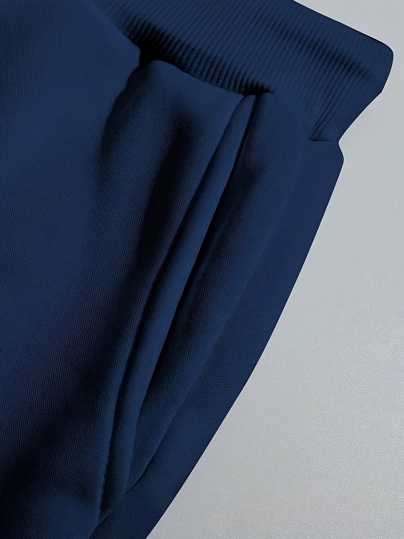 Men's Polyester Tracksuit Set with Crew Neck Sweatshirt and Joggers Color Block Print Fall Sportswear