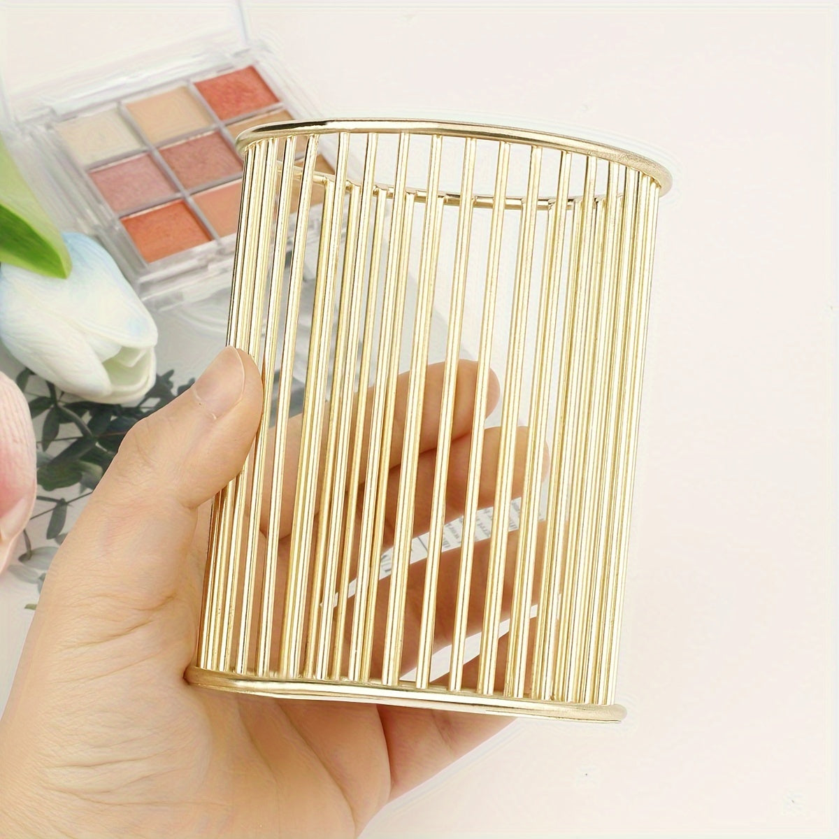 Golden Iron Makeup Brush Holder Rust Resistant Polished Finish Desktop Organizer
