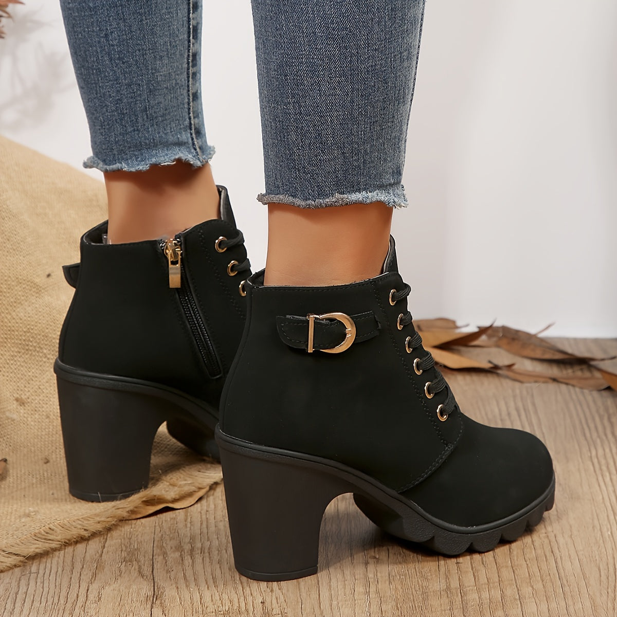 Women's Chunky Heeled Ankle Boots Solid Color Lace Up Side Zipper Retro Short Boots