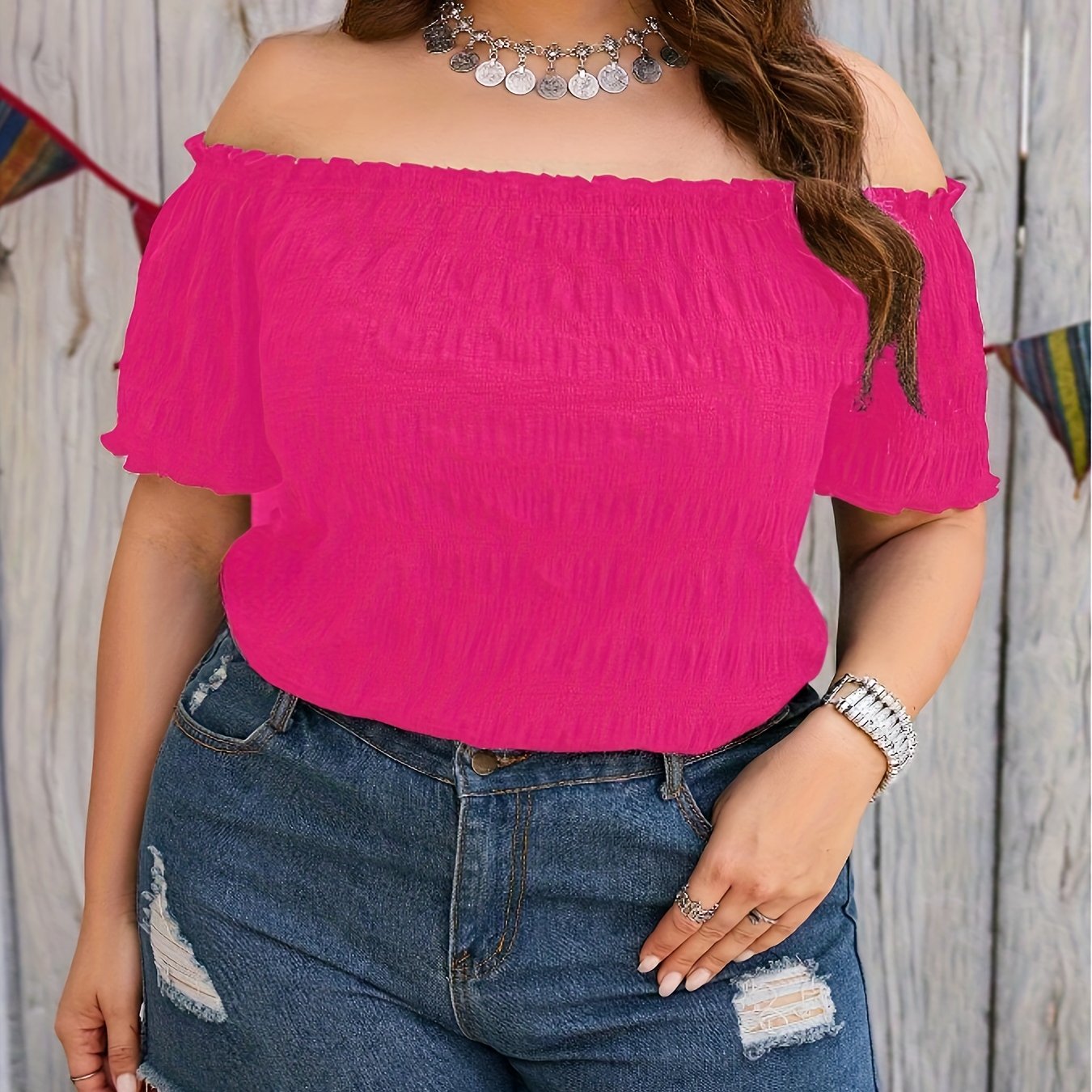 Plus o'lcham ayollar uchun off shoulder teksturali bluz bahorgi lettuce qirqimi