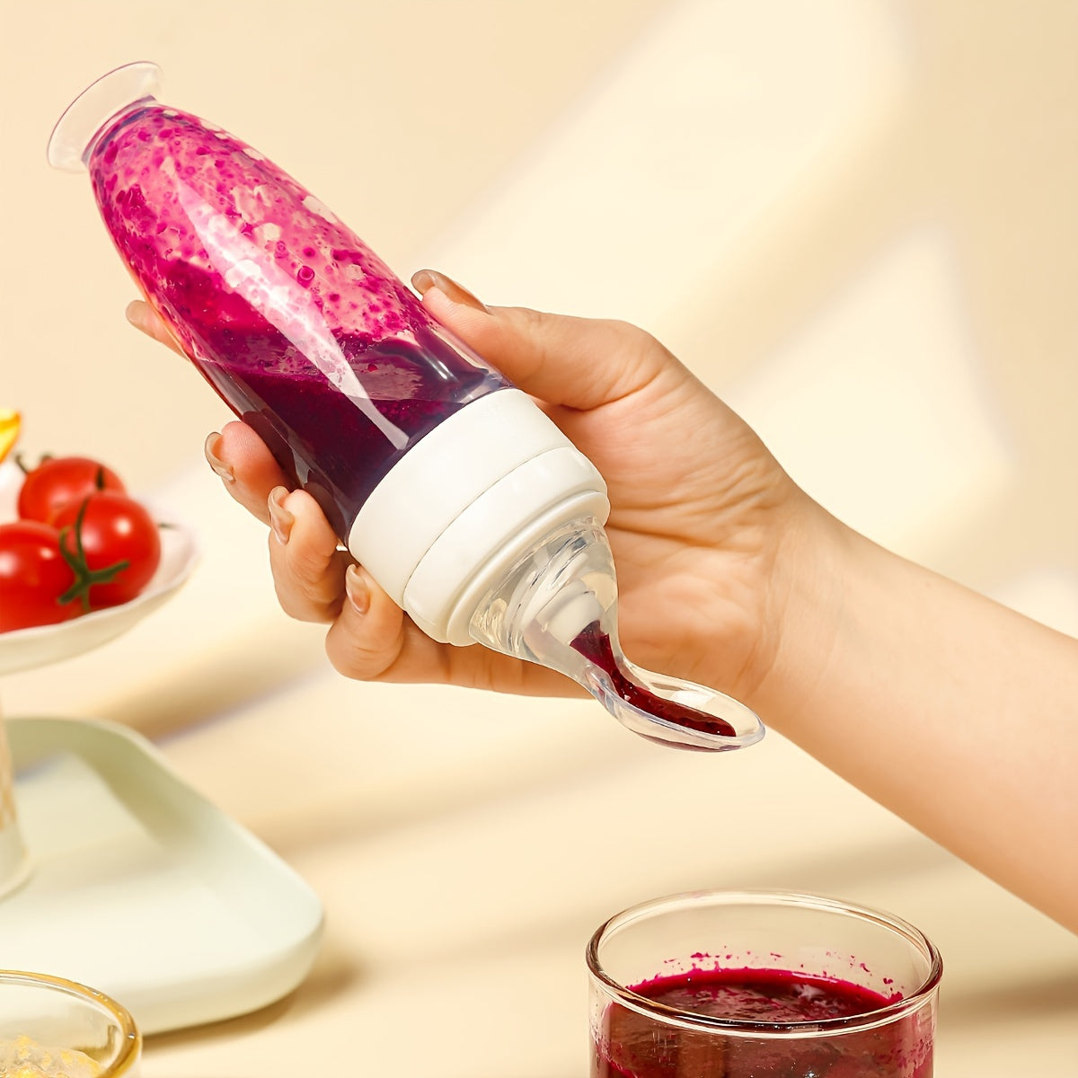 90ml Silicone Baby Feeding Bottle with Soft Spoon Head Self-Feeding Squeeze and Suction Cup in White Red Blue Yellow