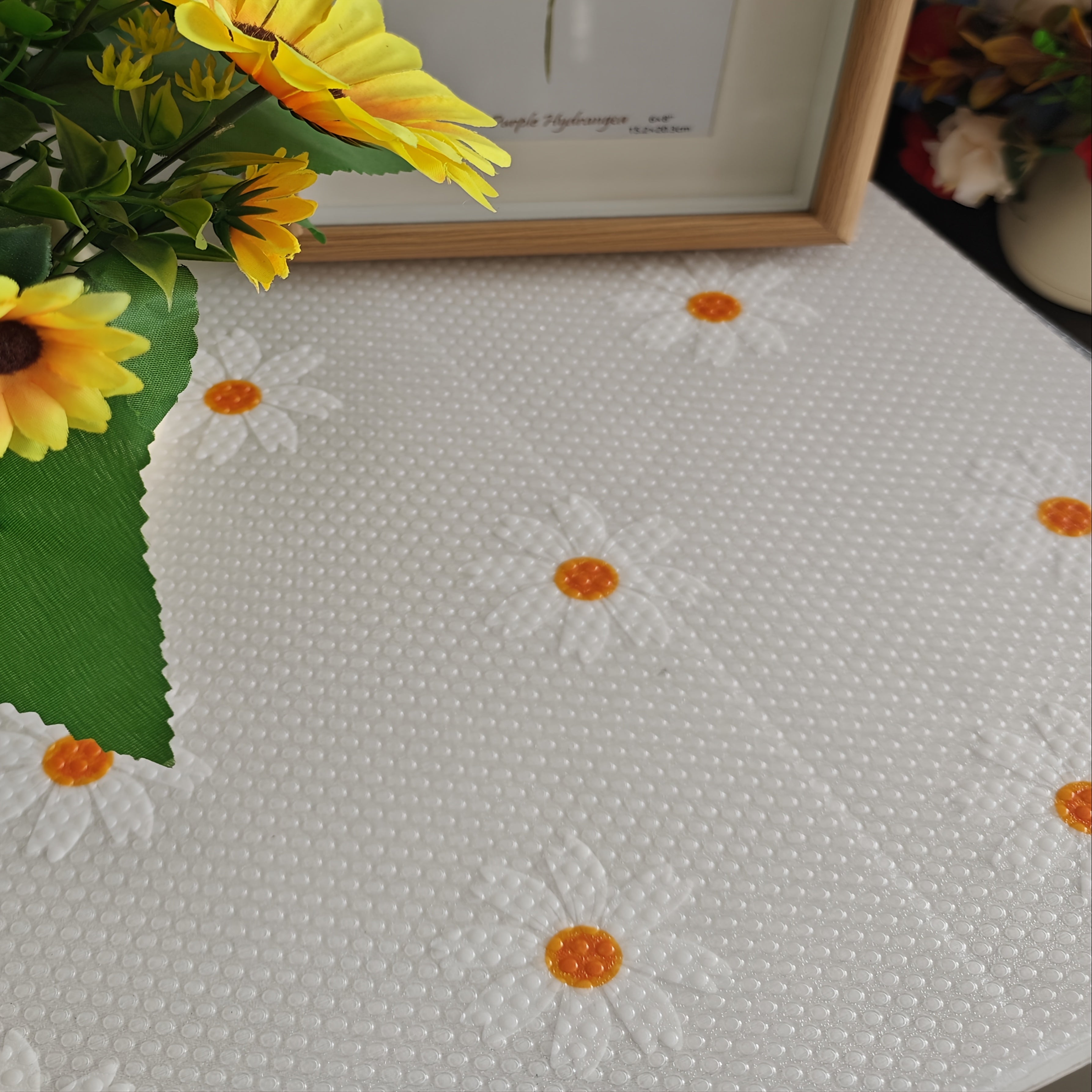 Plastic Shelf Liner Roll Waterproof Anti-Slip Drawer Mat Kitchen Refrigerator Shelf Protector