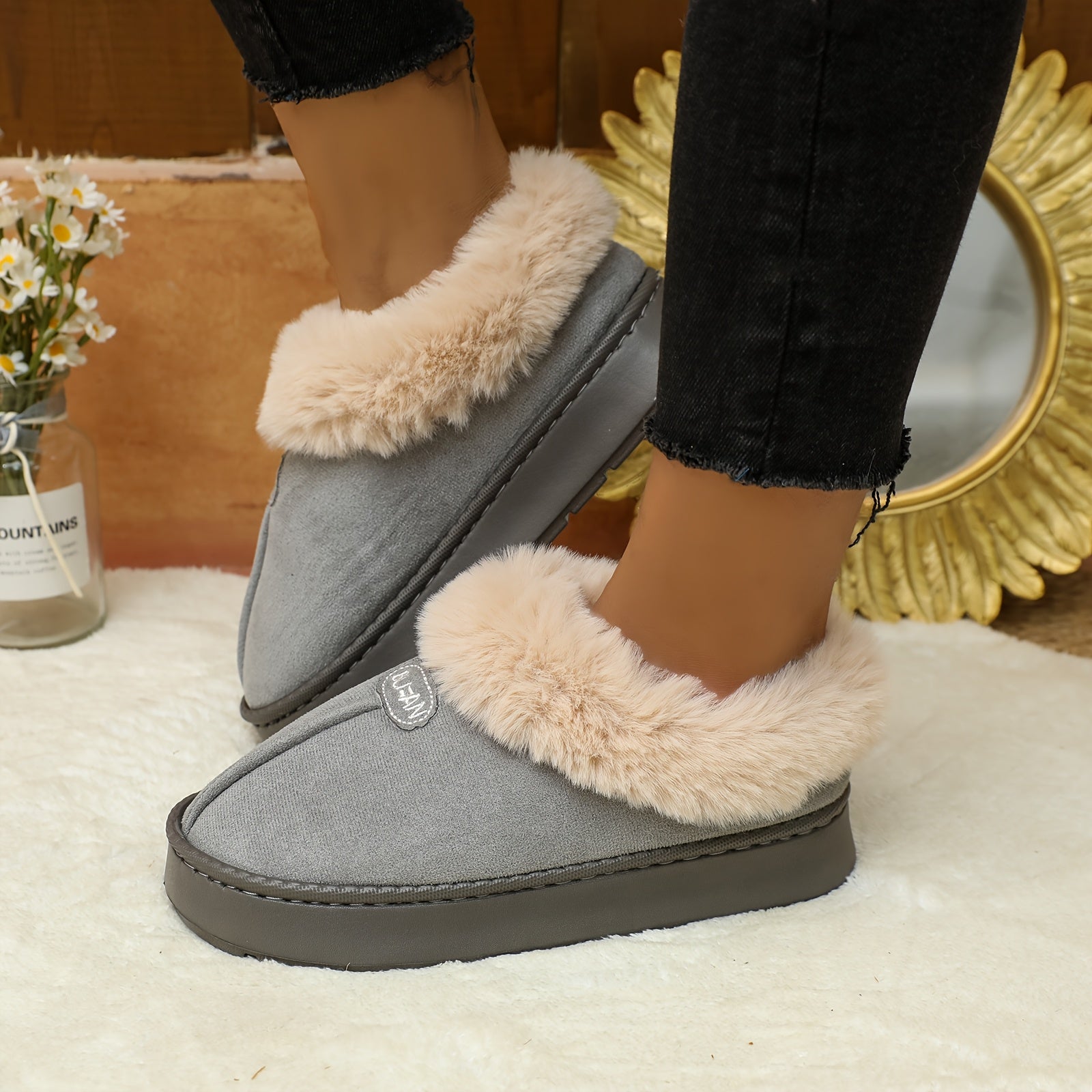 Women's Winter Slippers Indoor Outdoor Cushioned EVA Brown White Plush