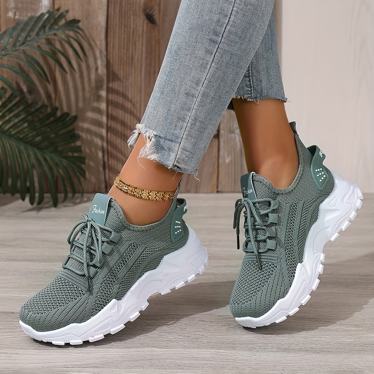 Women's Mesh Sneakers Lightweight Breathable Casual Running Shoes