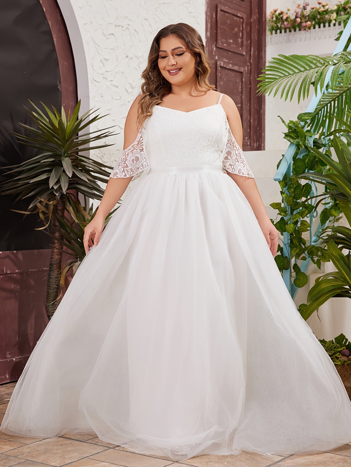 Plus Size Cold Shoulder Lace Wedding Dress Short Sleeve Party Evening