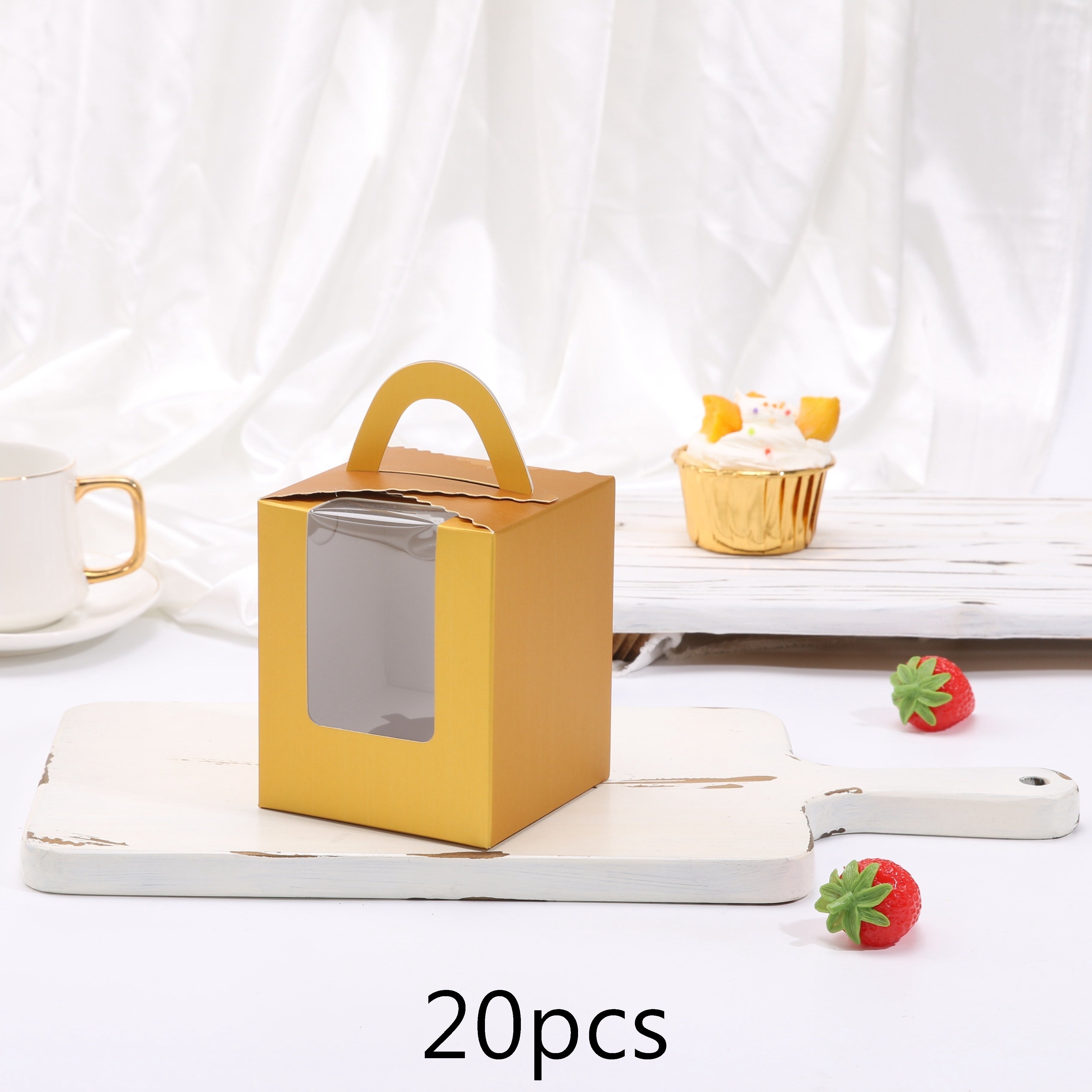 Bir marta ishlatiladigan yumaloq desertli tuxumli tort qutisi, 1 dona qo'lda ishlangan keks yoki keksni qadoqlash uchun juda mos keladi. Partiyalarda pishirish yoki xizmat qilish uchun ideal.