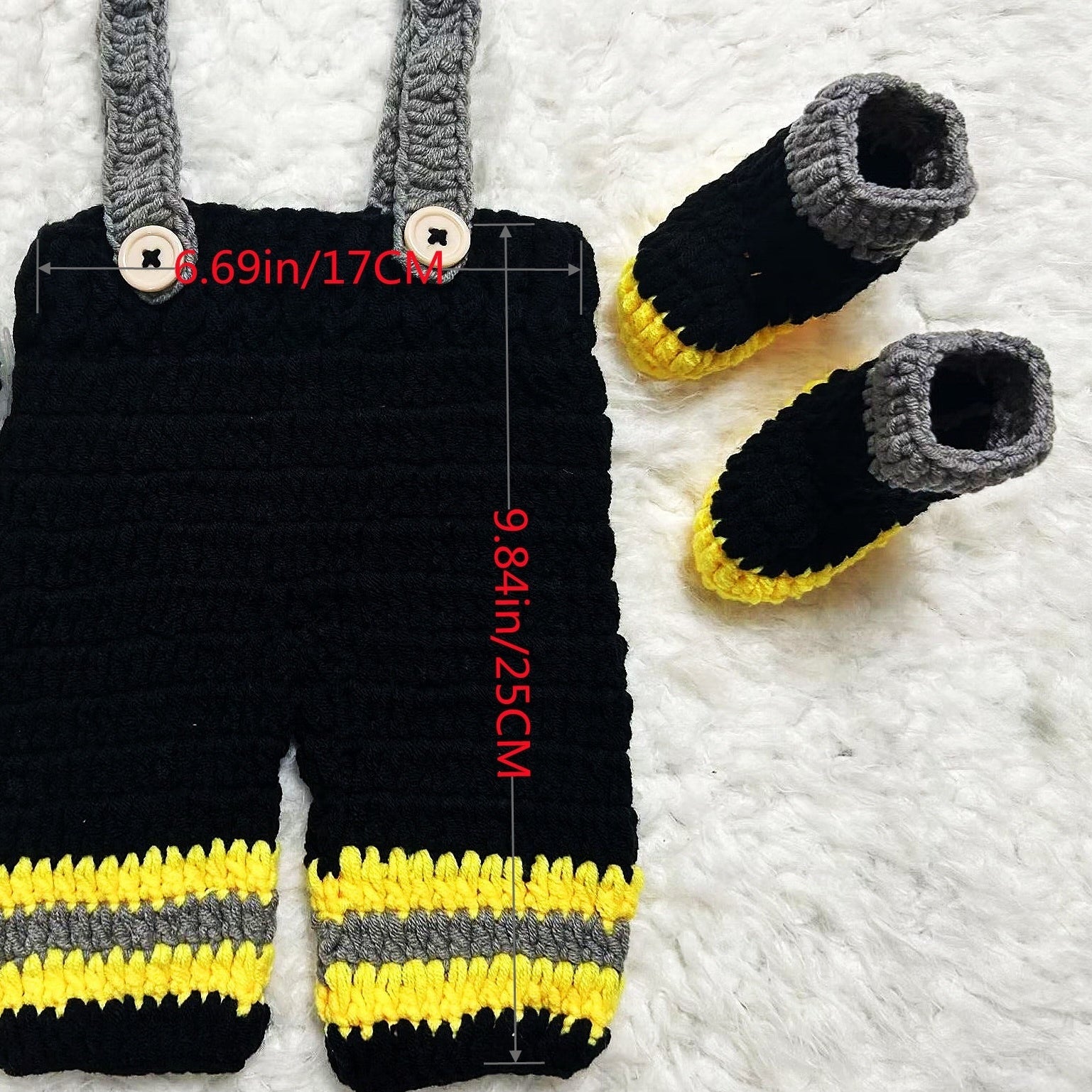 Set of 3 Baby Photography Props Crochet Yarn Hat Overalls and Boots for Newborns