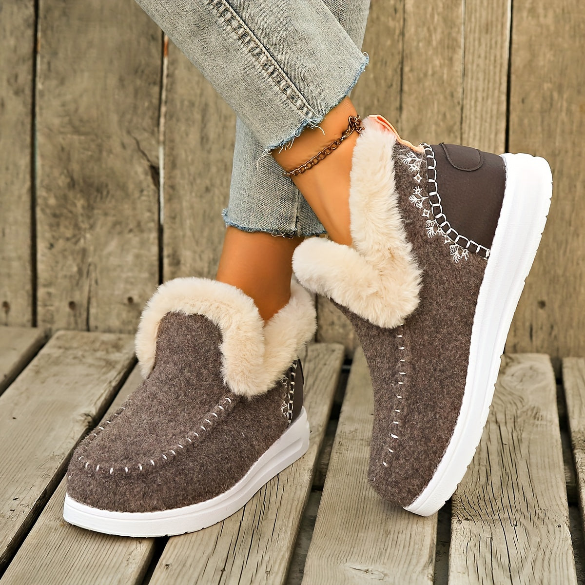 Women's Plush-Lined Ankle Boots Warm Faux Furry Casual Slip-On Shoes