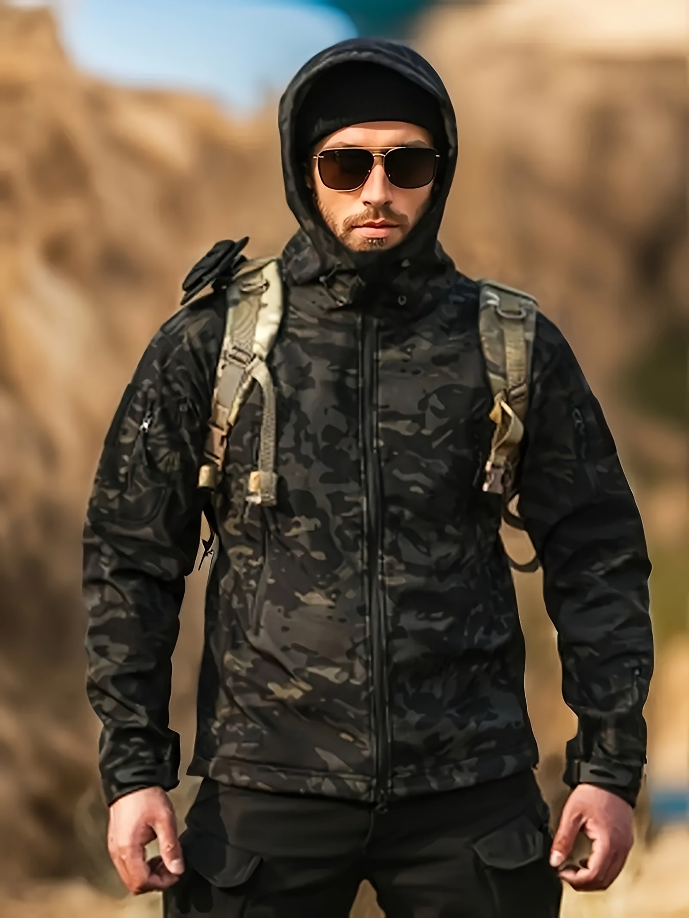 Men's Camouflage Outdoor Gear Set Windproof Hooded Jacket and Fleece Pants for Hiking Hunting and Casual Wear