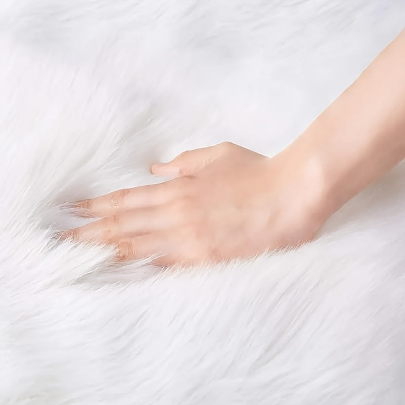 White Faux Sheepskin Rug Soft Plush Washable Bedroom Floor Carpet