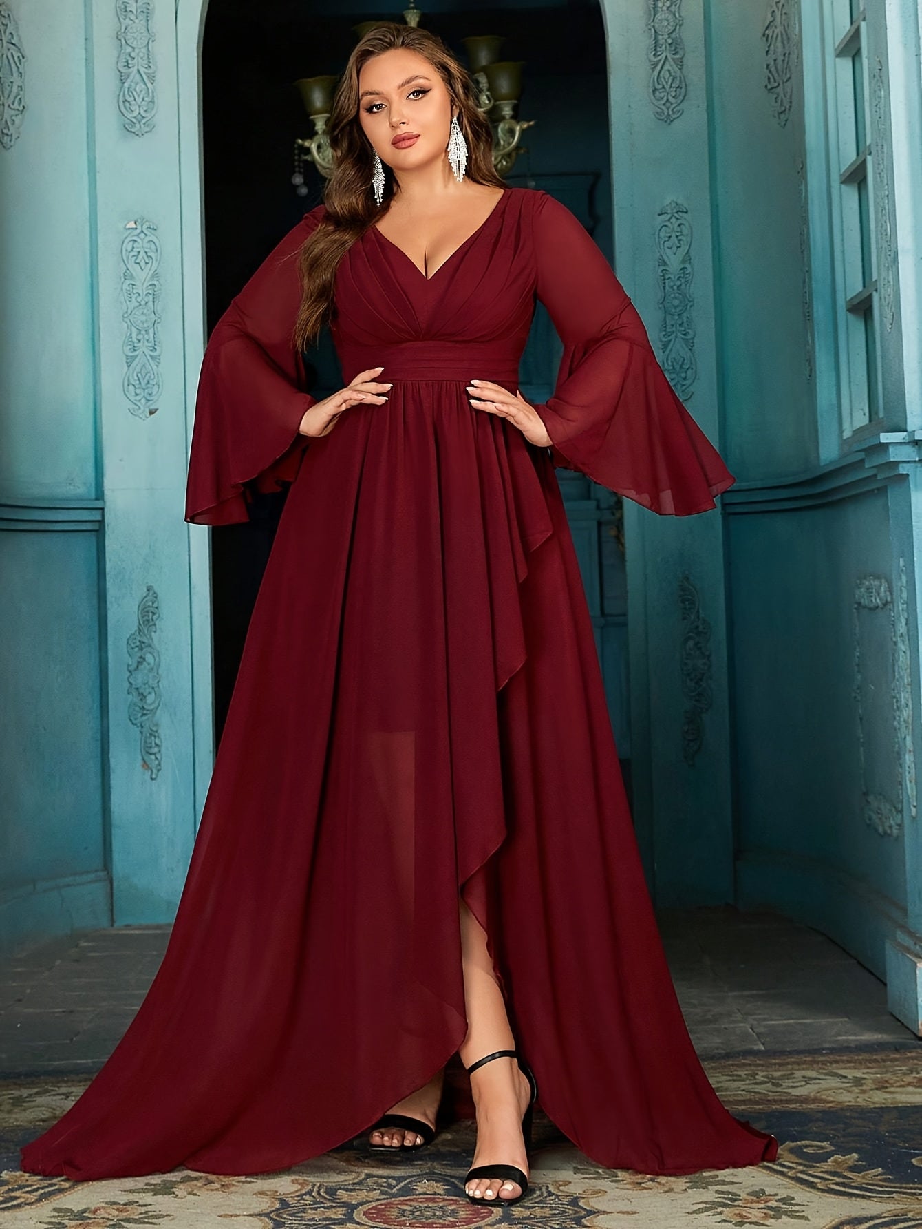 Plus Size Maroon V-Neck Flared Sleeve Formal Dress with Side Slit