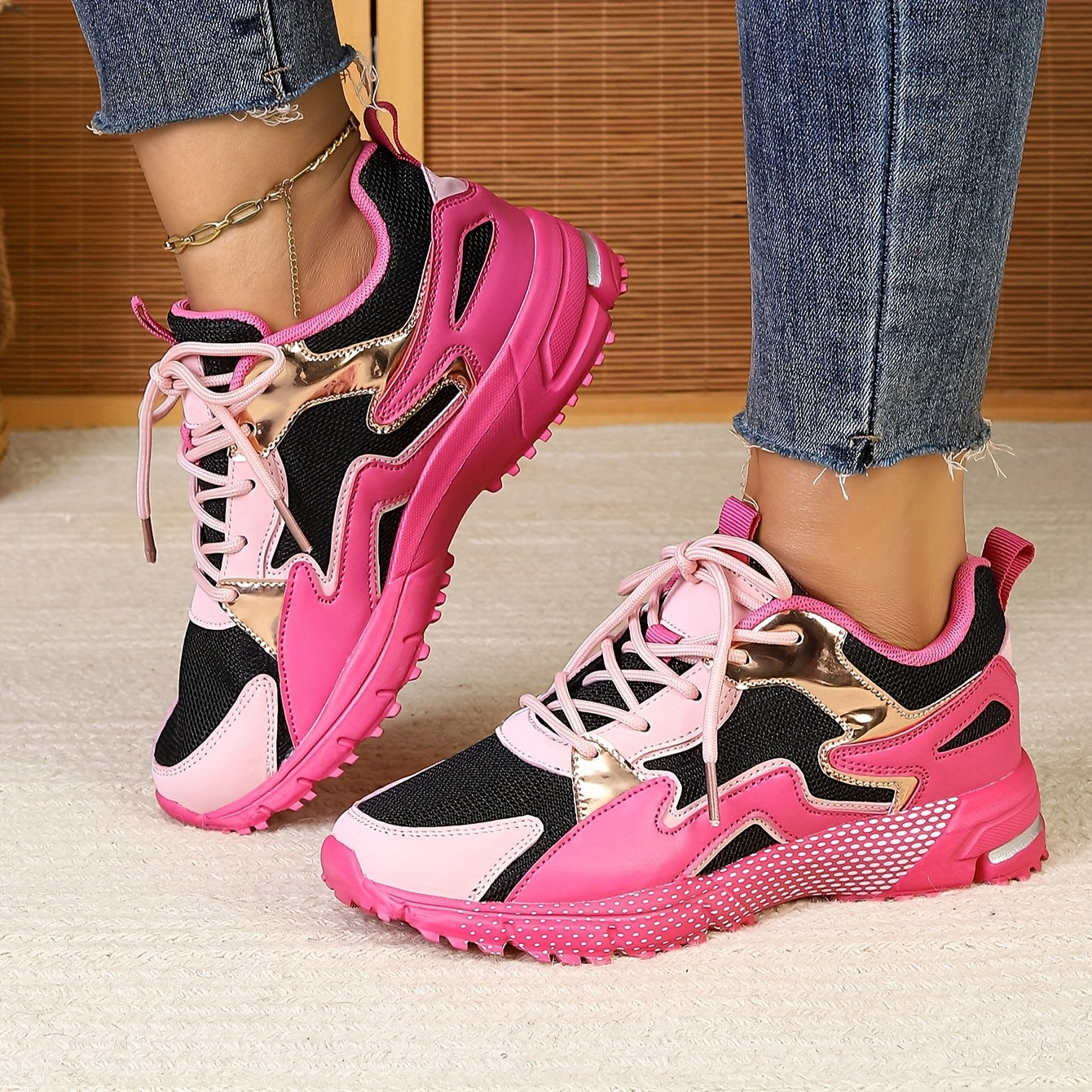 Women's Geometric Pattern Casual Sneakers Sequin Accents Pink Black Low-Top Shoes