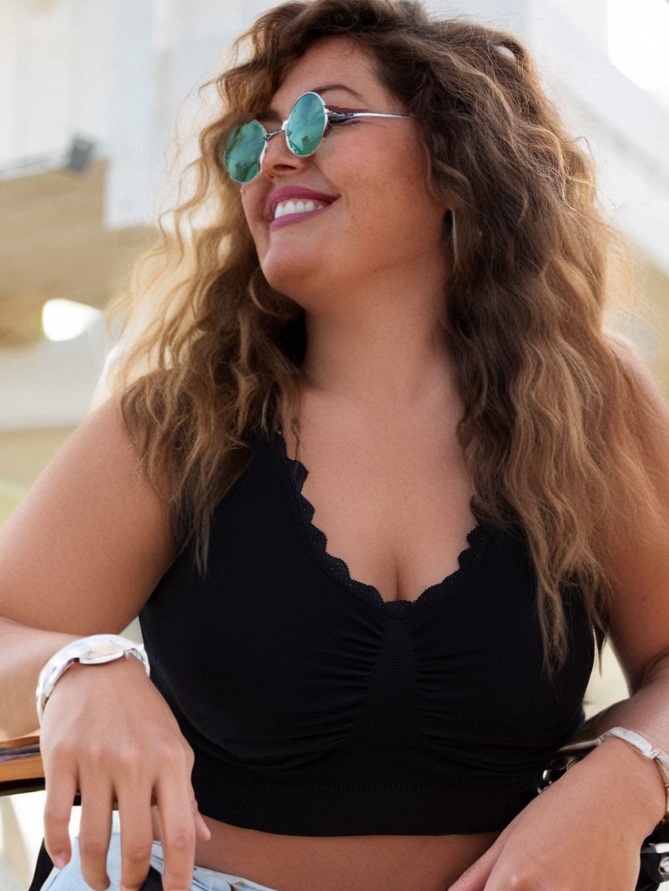 Бюстгальтер для женщин больших размеров бесшовный с высокой эластичностью для спорта, йоги и контроля живота, черный