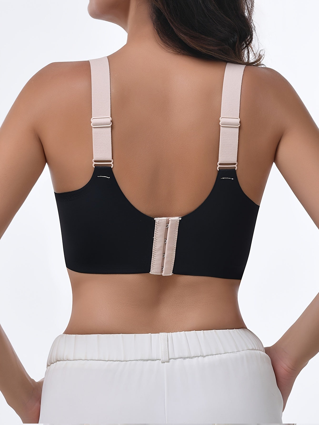 Women’s Wireless Push-Up Bra with Color Block Design Comfortable Lingerie