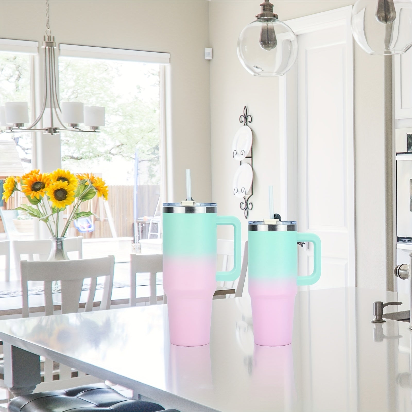 Botella de agua de acero inoxidable aislado de 40 Oz con asa, tapa a prueba de fugas y pajita para viajes y regalos