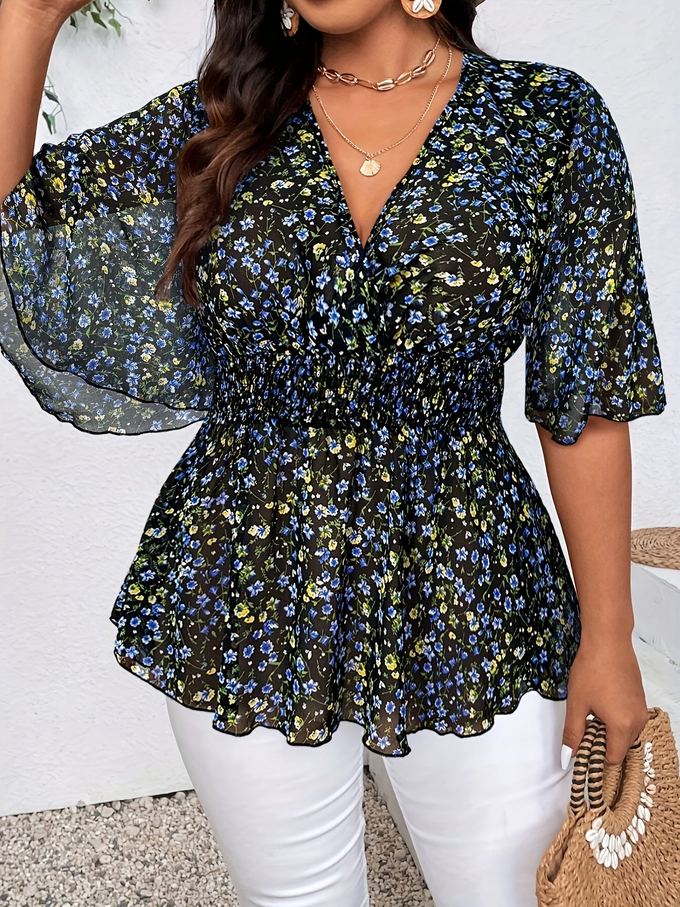 Plus Size Women's Floral V-Neck Blouse Short Sleeve Black Blue Summer Vacation