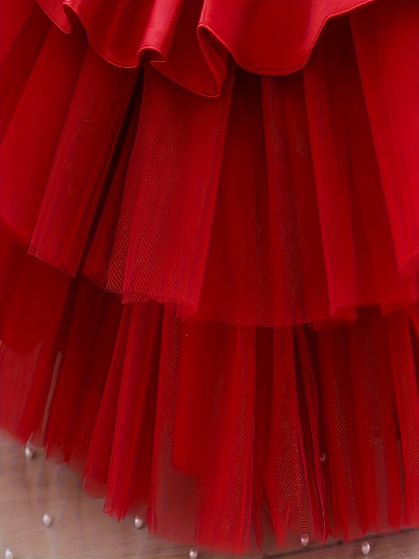 Yengsiz Malika Kiyim, Kamon va Kesilgan Orqa Bilan, Partiyalar va Ijrolar Uchun Mukammal