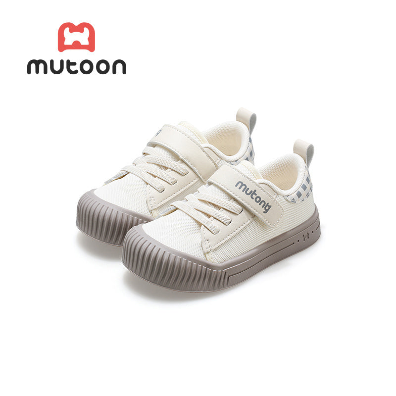 Children's Canvas Shoes for Boys and Girls with Non-Slip Sole and Protective Toe