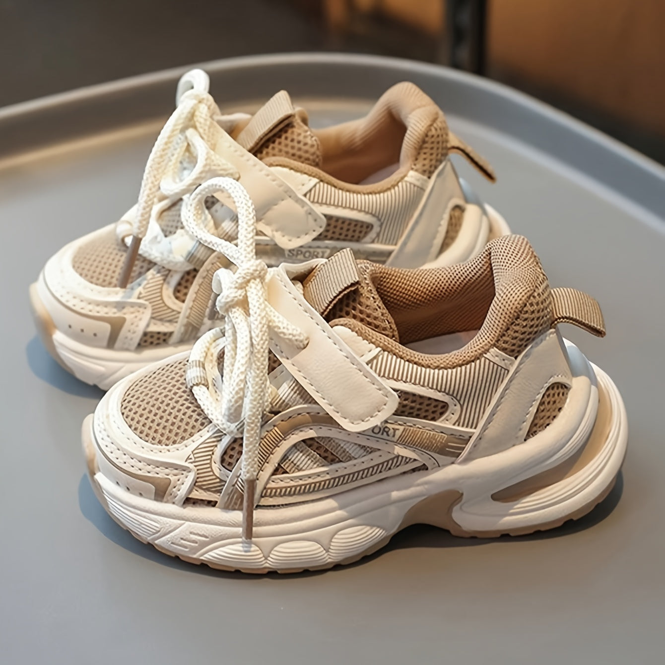 Boys Casual Mesh Sneakers Low Top Breathable Running Training Shoes