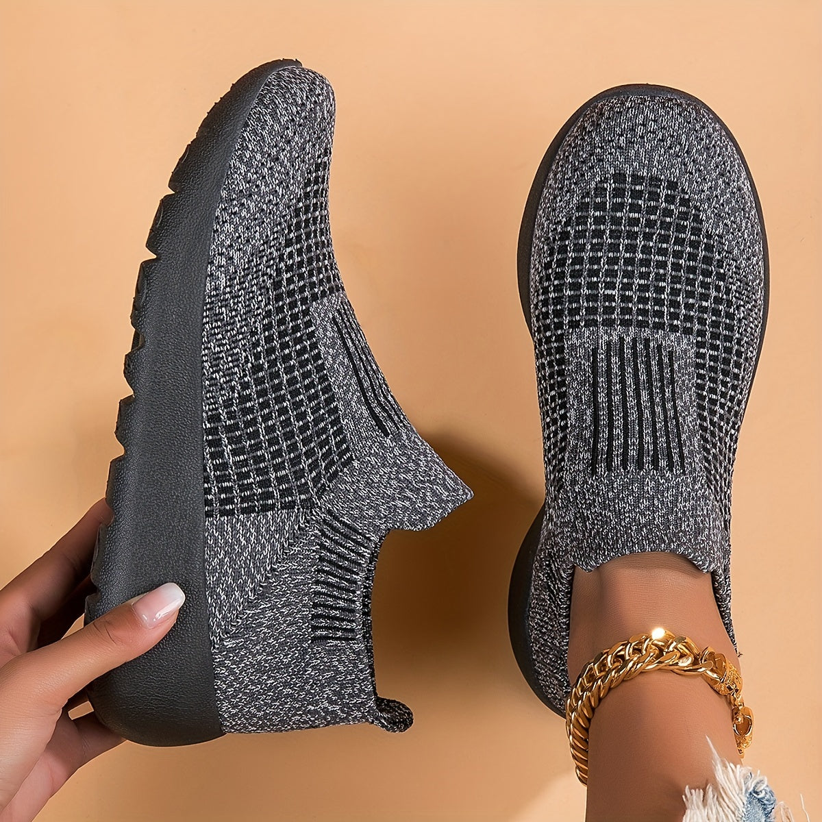 Women's Plus Size Breathable Slip-On Sneakers for Casual Running