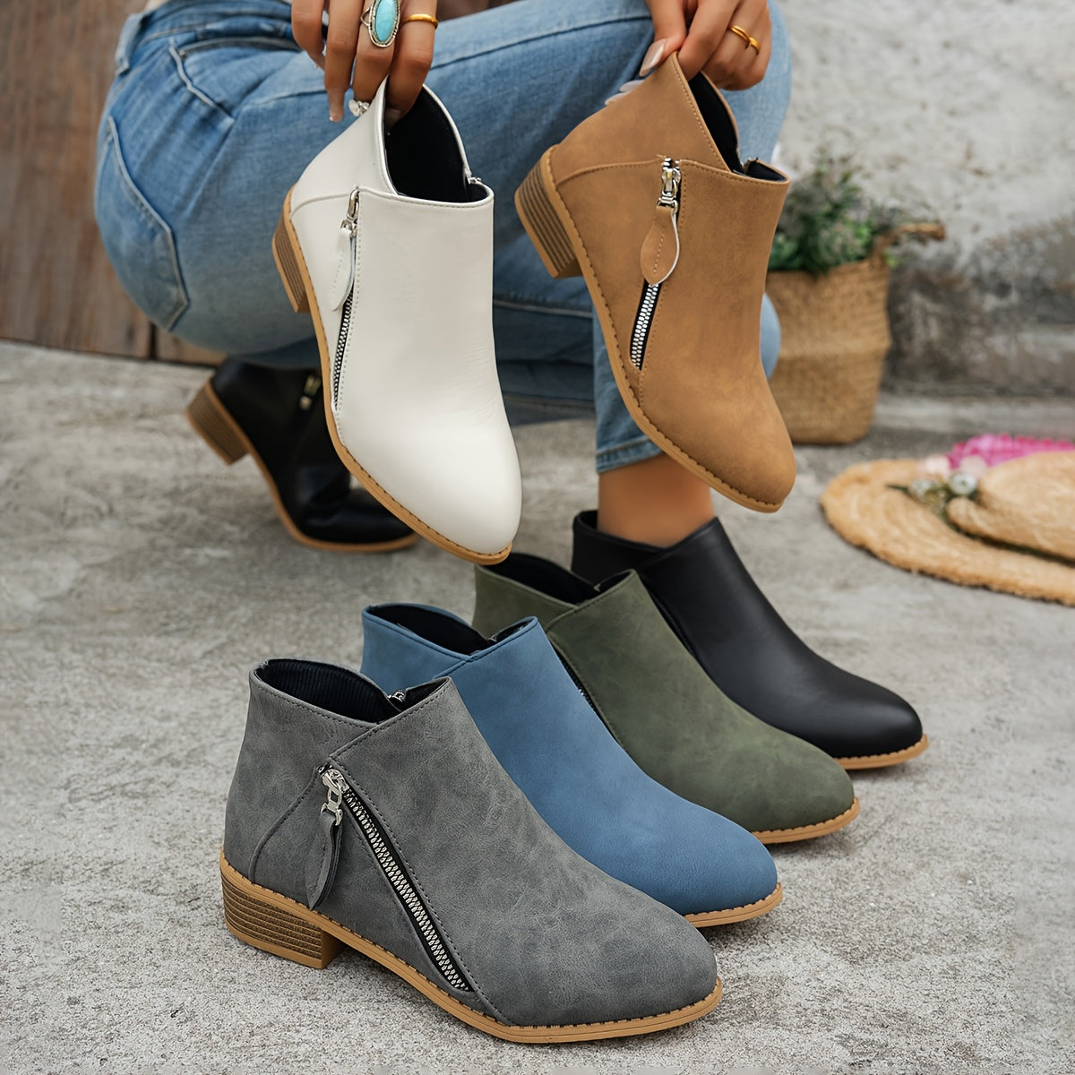 Women's Solid Color Ankle Boots With Thick Sole Wedge Back Zipper