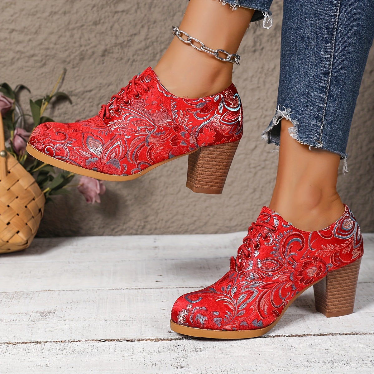 Ayollar uchun Bohemiy gul naqshli baland poshnali qattiq platformali poyabzal Qizil qora pushti sariq
