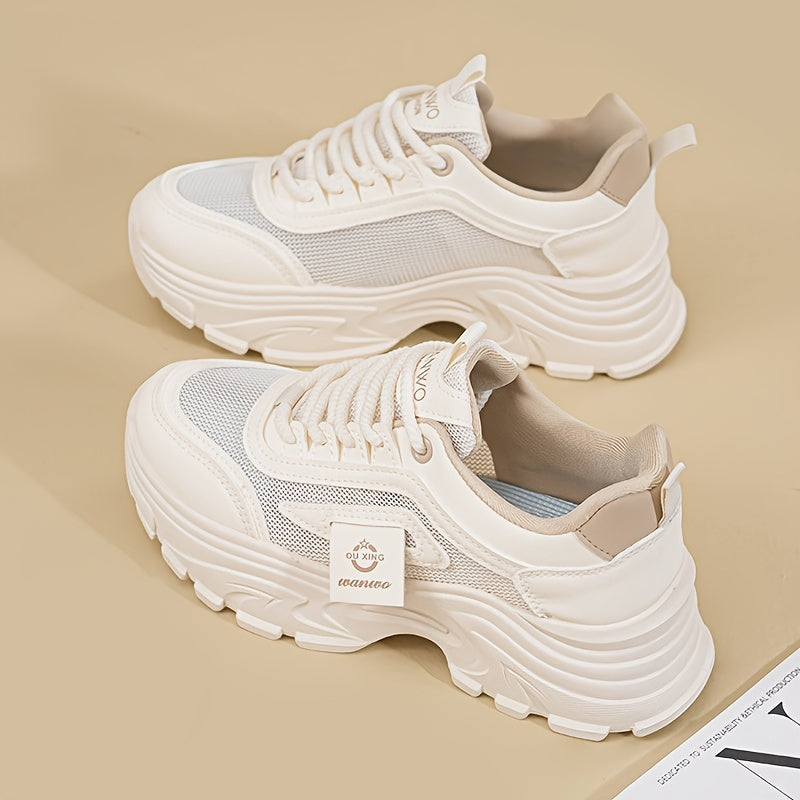 Women's Breathable Casual Flat Sneakers with Lace-Up Closure
