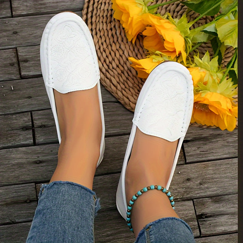 Women's Embroidered Slip-On Loafers Flat Casual Shoes All-Season