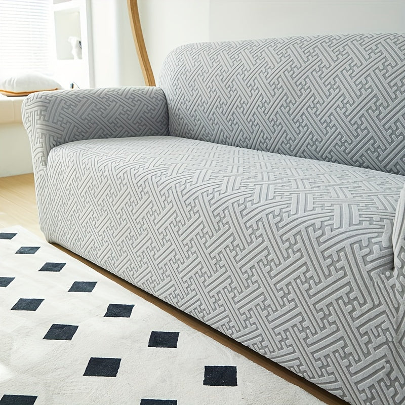Универсальный чехол для дивана защищает мебель в любой комнате.