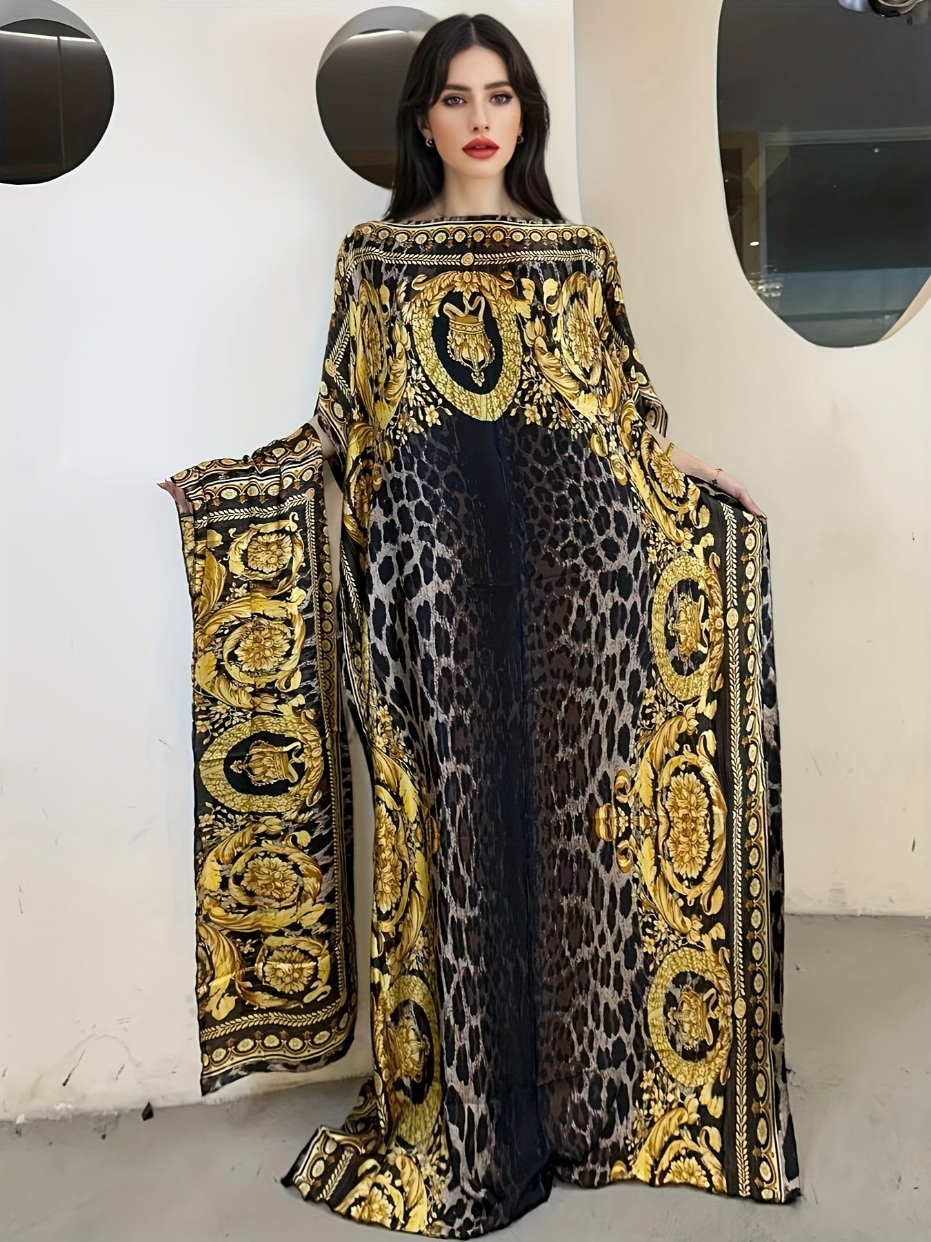 Women Floral Print Maxi Abaya with Batwing Sleeves Black and Gold