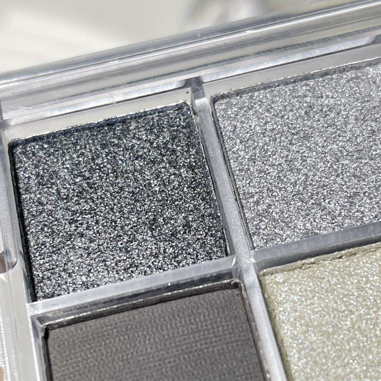 Women Eyeshadow Palette 9 Colors Black Gray Silver Glitter Matte Smoky