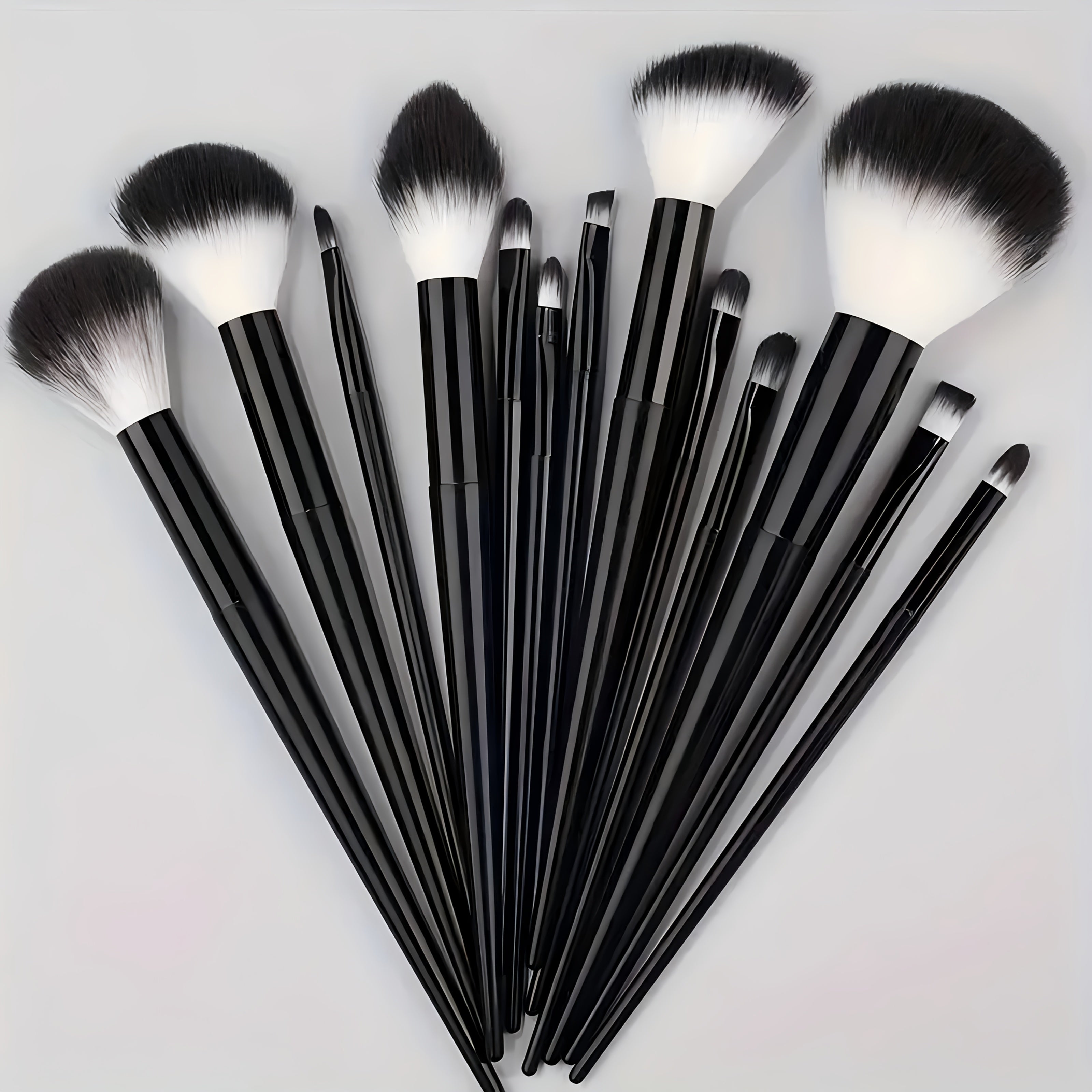 Women Makeup Brush Set 13Pcs Soft Bristles Hypoallergenic For Face Eyes Lip