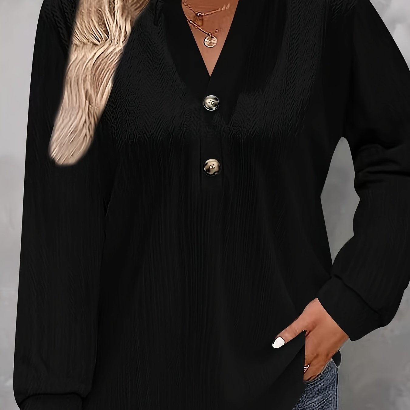 Pink Women's Long Sleeve V-Neck T-Shirt with Button Detail for Fall Winter