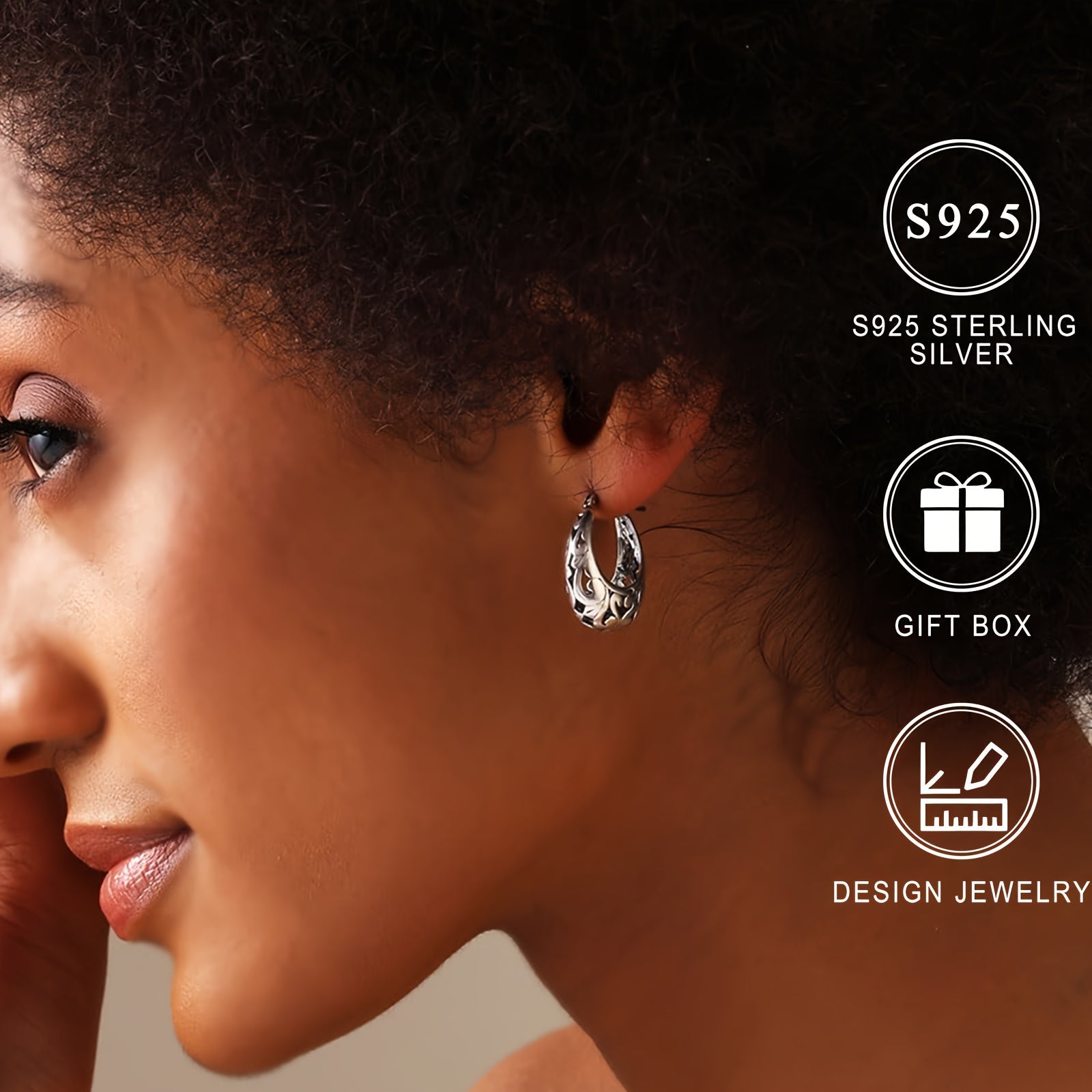 S925 Sterling Silver bo'sh qoplangan halqali sirg'alar, zamonaviy va nafis klassik uslubda, allergiyaga moyil ayollar uchun mukammal. Har kuni kiyish yoki o'ylangan sovg'a sifatida yengil va ko'p maqsadli, sovg'a qutisida taqdim etilgan - hamma uchun mos.