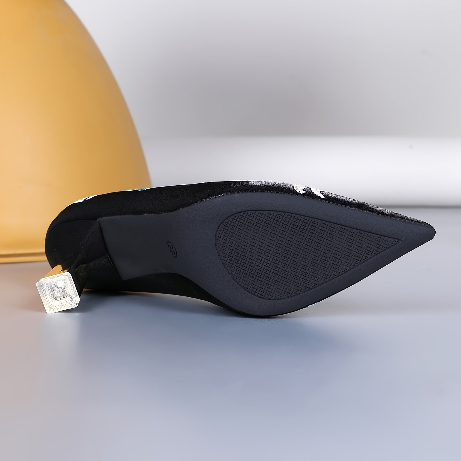 Women's Floral Embroidery Pumps Pointed Toe High Heels Dress Shoes