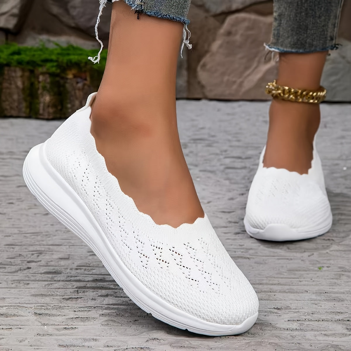 Women Breathable Knit Slip-On Casual Shoes Black White Comfortable Style