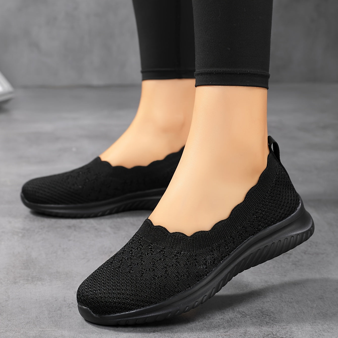 Women's Mesh Slip-On Sneakers Lightweight Casual Shoes White Low-Top