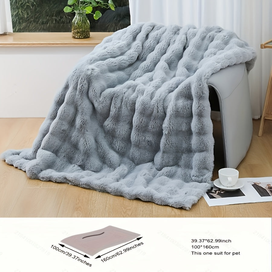 Faux Fur Blanket Double-Sided Tuscany-Inspired Thickened Cozy All-Season Sofa Throw