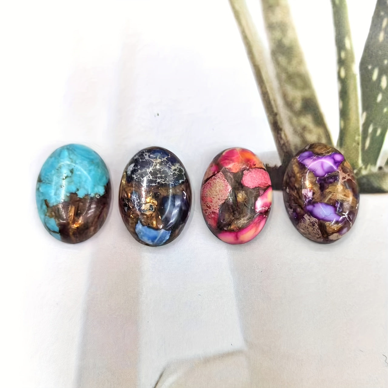 10 Pieces Bohemian Natural Oval Stones for Jewelry Making and Decoration