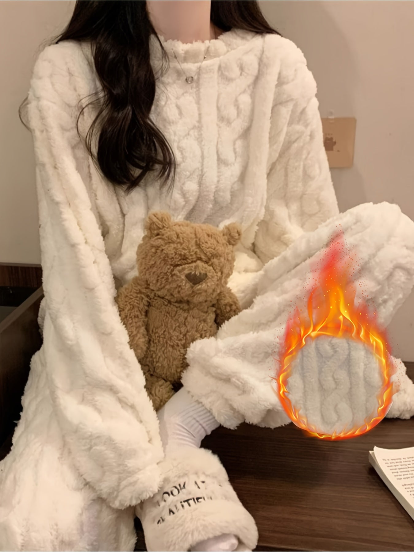 Girls' Fall Winter Coral Velvet Jacquard Pajama Set with Padded Top and Pants