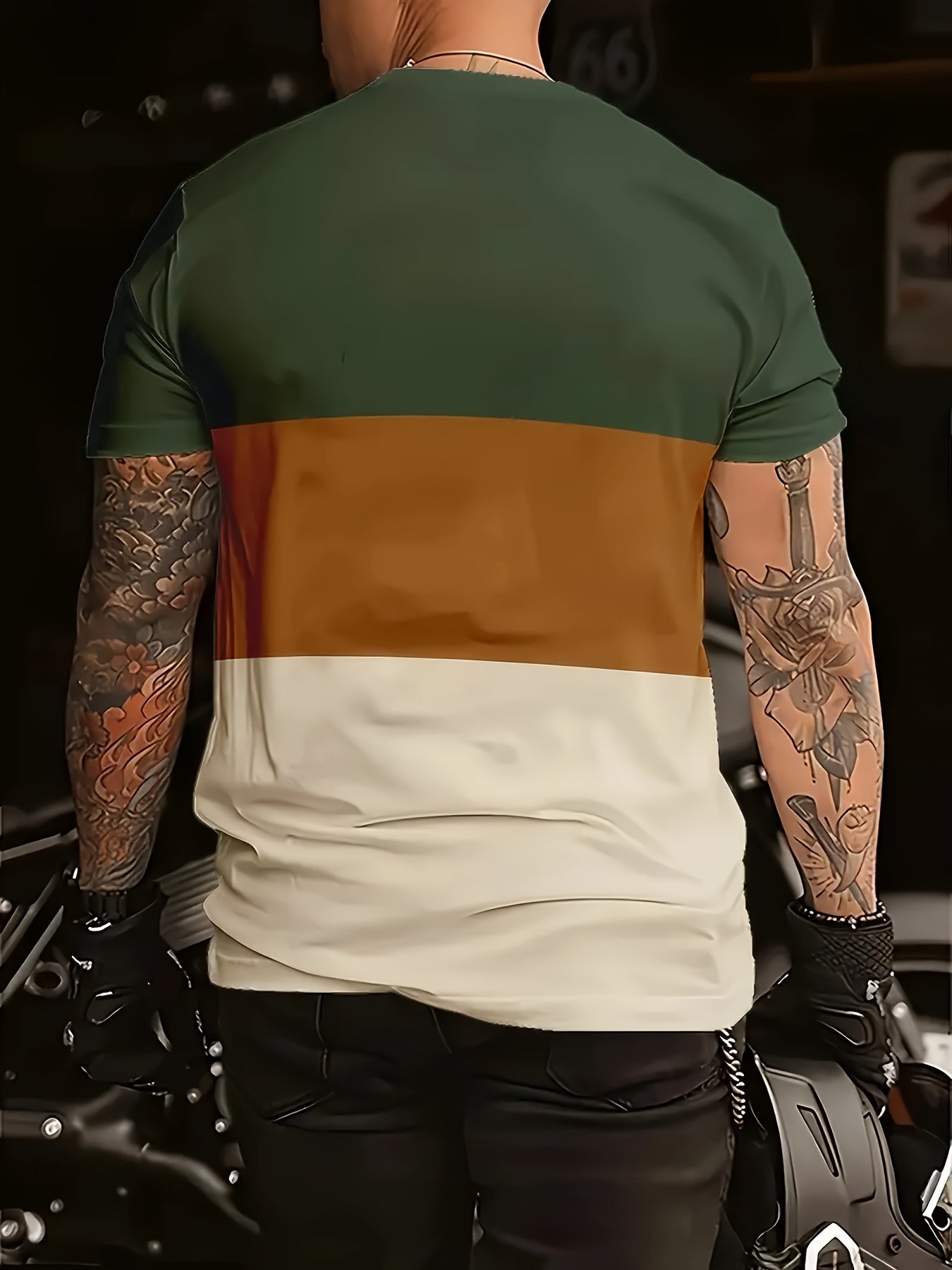 Erkaklar uchun geometrik chiziqli printli krujka yoqasi t-shirt, nafas oladigan polyester to'qima matosidan tayyorlangan, bahor/yoz ko'cha modasi uchun mos.